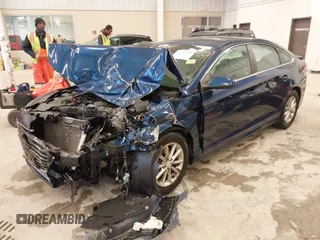 2019 Hyundai Sonata SE with VIN 5NPE24AF7KH803260, listed as a IAAI auction lot 41713958 with Not Provided miles and . Bid and sale history available at carsss.com. Image 2.