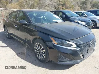 2024 Nissan Altima SV with VIN 1N4BL4DV3RN305351, listed as a IAAI auction lot 41845945 with 41,763 mi miles and . Bid and sale history available at DreamBid. Image 1.