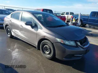 2014 Honda Civic LX z VIN 19XFB2F56EE013451, wystawiony jako IAAI lot #41367169 z przebiegiem 261 206 mil mil oraz . Historia ofert i sprzedaży dostępna na DreamBid. Obrazek 1.