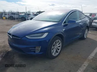 2016 Tesla Model X 70D z VIN 5YJXCAE29GF015890, wystawiony jako IAAI lot #41637564 z przebiegiem 145 848 mil mil oraz . Historia ofert i sprzedaży dostępna na DreamBid. Obrazek 19.