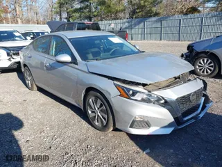 2019 Nissan Altima 2.5 S with VIN 1N4BL4BV3KC201978, listed as a IAAI auction lot 41673835 with 47,336 mi miles. Bid and sale history available at carsss.com. Image 1.