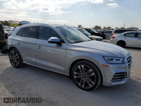 2018 Audi SQ5 Prestige with VIN WA1C4AFY3J2220186, listed as a Copart auction lot 40468764 with 19,476 mi miles and Non Repairable. Bid and sale history available at DreamBid. Image 4.