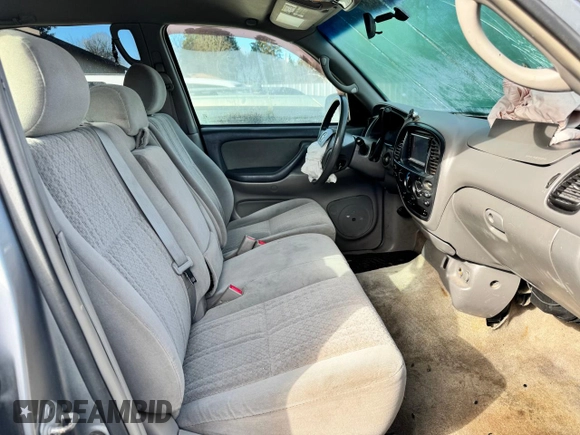 2005 Toyota Tundra SR5 with VIN 5TBDT44115S476421, listed as a Copart auction lot 53760955 with 198,437 mi miles and Clean Title. Bid and sale history available at DreamBid. Image 5.