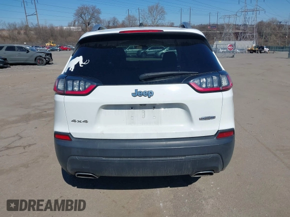 2019 Jeep Cherokee Latitude with VIN 1C4PJMCX7KD146578, listed as a IAAI auction lot 41709586 with 61,134 mi miles. Bid and sale history available at carsss.com. Image 17.