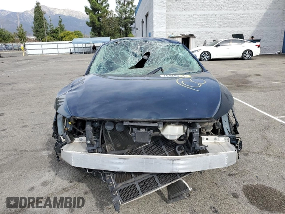 2018 Honda Clarity Plug-In Hybrid with VIN JHMZC5F13JC014386, listed as a Copart auction lot 76424544 with 89,940 mi miles and Salvage Title. Bid and sale history available at carsss.com. Image 5.