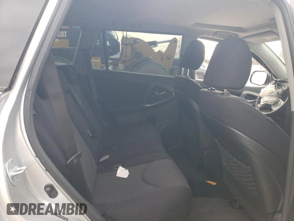 2011 Toyota RAV4 Sport z VIN JTMRF4DVXB5038649, wystawiony jako Copart lot #44955305 z przebiegiem Nie podano mil oraz Szkoda całkowita • Salvage title. Historia ofert i sprzedaży dostępna na DreamBid. Obrazek 11.