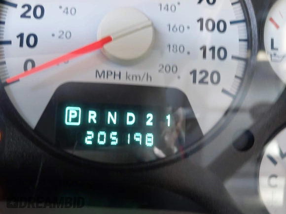 2008 Dodge 1500 SLT with VIN 1D7HU18288J129943, listed as a IAAI auction lot 42137458 with 205,198 mi miles. Bid and sale history available at carsss.com. Image 15.