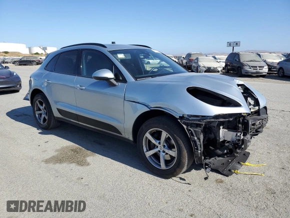 2020 Porsche Macan with VIN WP1AA2A56LLB00130, listed as a Copart auction lot 61091225 with 22,866 mi miles and Salvage title. Bid and sale history available at DreamBid. Image 4.