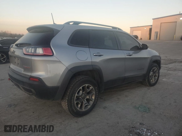 2020 Jeep Cherokee Trailhawk Elite с VIN 1C4PJMBX9LD562523, выставлен на аукционе Copart как лот 41488455 с пробегом 79 301 миль миль и Списание • Salvage title. История ставок и продаж доступна на DreamBid. Изображение 3.