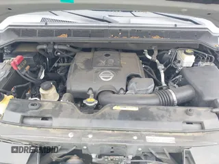 2014 Nissan Armada Platinum z VIN 5N1BA0ND5EN609740, wystawiony jako IAAI lot #42308325 z przebiegiem 197 675 mil mil oraz . Historia ofert i sprzedaży dostępna na DreamBid. Obrazek 10.