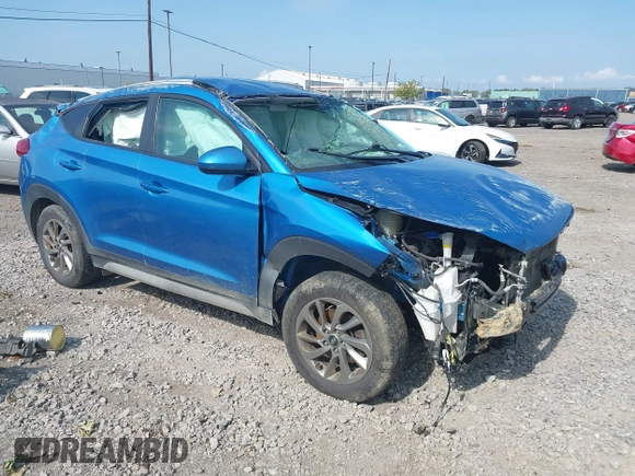 2017 Hyundai Tucson SE with VIN KM8J3CA40HU497758, listed as a IAAI auction lot 40387586 with 118,800 mi miles. Bid and sale history available at carsss.com. Image 1.