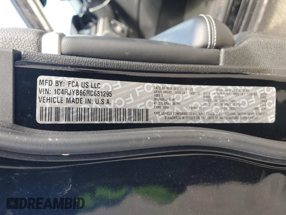 2024 Jeep Grand Cherokee with VIN 1C4RJYB66RC681295, listed as a Copart auction lot 49209175 with 17,334 mi miles and Salvage title. Bid and sale history available at DreamBid. Image 14.