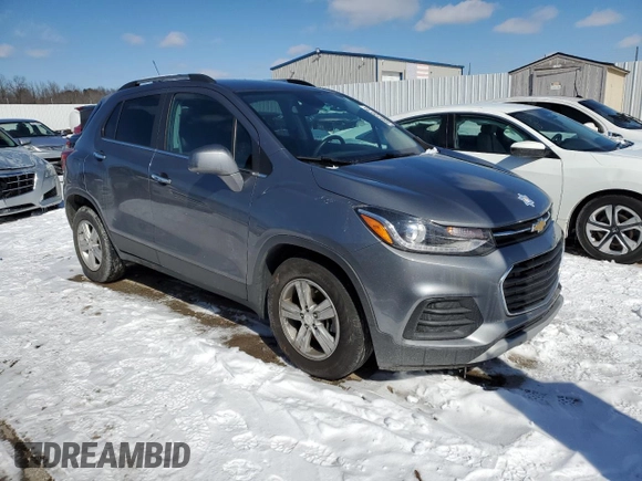 2020 Chevrolet Trax LT with VIN 3GNCJLSB3LL321930, listed as a Copart auction lot 46072075 with 25,620 mi miles and Salvage Title. Bid and sale history available at DreamBid. Image 4.