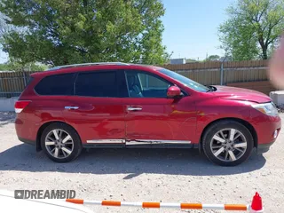 2015 Nissan Pathfinder Platinum z VIN 5N1AR2MM1FC707940, wystawiony jako IAAI lot #42281066 z przebiegiem 109 392 mil mil oraz . Historia ofert i sprzedaży dostępna na DreamBid. Obrazek 13.