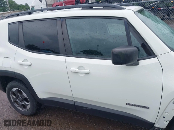 2017 Jeep Renegade Sport z VIN ZACCJBAB0HPG65461, wystawiony jako IAAI lot #42622815 z przebiegiem 111 216 mil mil oraz . Historia ofert i sprzedaży dostępna na DreamBid. Obrazek 14.