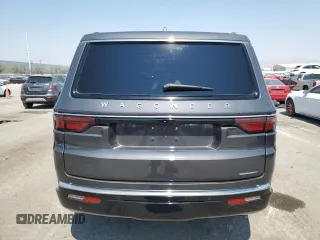 2022 Jeep Wagoneer Series III with VIN 1C4SJUDT2NS206983, listed as a Copart auction lot 70524534 with 29,205 mi miles and Salvage title. Bid and sale history available at DreamBid. Image 6.