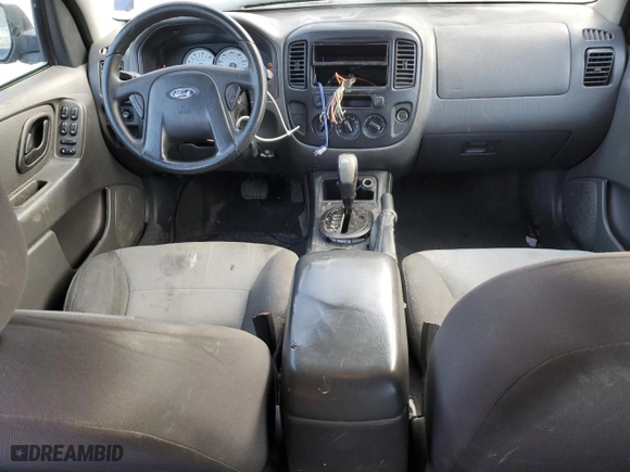 2006 Ford Escape XLS with VIN 1FMYU92Z96KC05056, listed as a Copart auction lot 84496694 with 175,691 mi miles and Clean Title. Bid and sale history available at carsss.com. Image 8.