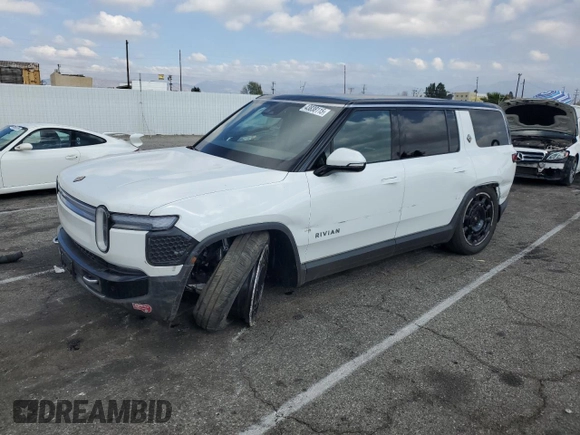 2025 Rivian R1S Adventure z VIN 7PDSGBBA1SN051768, wystawiony jako Copart lot #43838115 z przebiegiem 4875 mil mil oraz Szkoda całkowita • Salvage title. Historia ofert i sprzedaży dostępna na DreamBid. Obrazek 1.