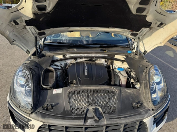 2017 Porsche Macan with VIN WP1AA2A54HLB83757, listed as a Copart auction lot 79123034 with NaN miles and Clean Title. Bid and sale history available at carsss.com. Image 8.