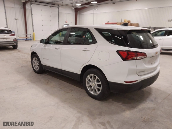 2022 Chevrolet Equinox LS with VIN 2GNAXSEV2N6128472, listed as a IAAI auction lot 41512959 with 37,834 mi miles. Bid and sale history available at carsss.com. Image 3.