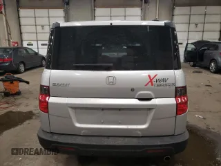 2010 Honda Element EX with VIN 5J6YH1H70AL005440, listed as a Copart auction lot 82518044 with 38,438 mi miles and Salvage Title. Bid and sale history available at DreamBid. Image 6.