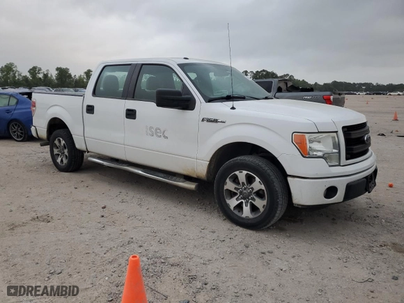 2014 Ford F-150 XL with VIN 1FTEW1CM2EKG35967, listed as a Copart auction lot 51613915 with 225,496 mi miles and Clean Title. Bid and sale history available at carsss.com. Image 4.