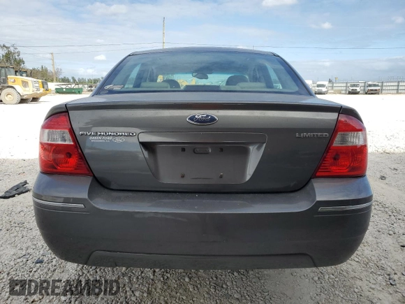2005 Ford Five Hundred Limited with VIN 1FAFP25185G124816, listed as a Copart auction lot 84528924 with 271,914 mi miles and Salvage Title. Bid and sale history available at carsss.com. Image 6.