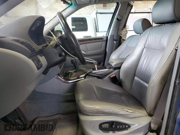 2001 BMW X5 4.4i with VIN WBAFB33531LH13715, listed as a Copart auction lot 67294944 with 194,044 mi miles and Clean Title. Bid and sale history available at carsss.com. Image 7.