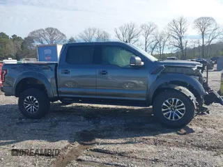 2019 Ford F-150 Raptor with VIN 1FTFW1RG0KFC16008, listed as a IAAI auction lot 41749067 with 74,452 mi miles. Bid and sale history available at carsss.com. Image 13.