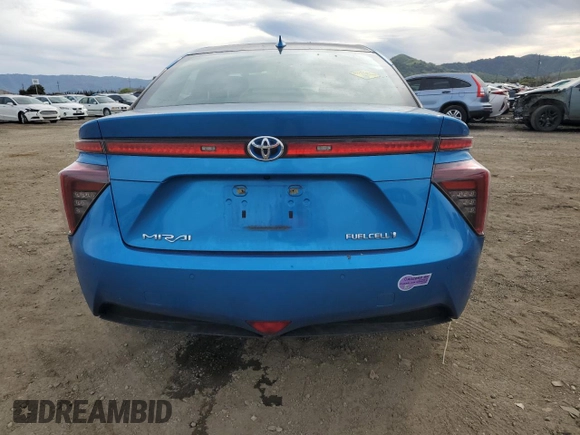 2019 Toyota Mirai with VIN JTDBVRBD0KA005923, listed as a Copart auction lot 50032775 with 60,729 mi miles and Salvage Title. Bid and sale history available at carsss.com. Image 6.