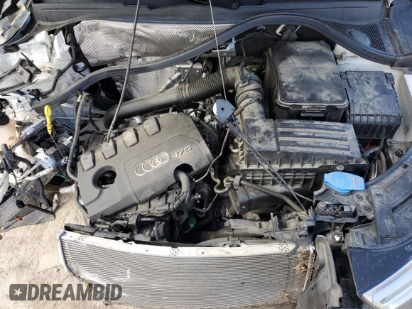 2018 Audi Q3 Premium z VIN WA1BCCFS7JR003141, wystawiony jako Copart lot #55787985 z przebiegiem 53 193 mil mil oraz Szkoda całkowita • Salvage title. Historia ofert i sprzedaży dostępna na DreamBid. Obrazek 12.