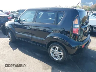 2010 Kia Soul + with VIN KNDJT2A26A7140621, listed as a IAAI auction lot 42001647 with 52,780 mi miles. Bid and sale history available at carsss.com. Image 3.