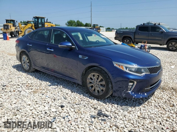 2018 Kia Optima LX z VIN 5XXGT4L35JG191868, wystawiony jako Copart lot #56230865 z przebiegiem 128 208 mil mil oraz Czysty tytuł • Clean title. Historia ofert i sprzedaży dostępna na DreamBid. Obrazek 4.