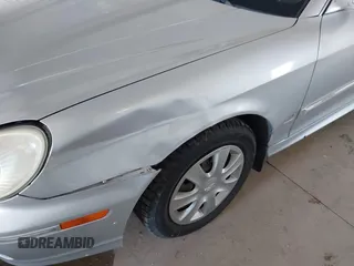 2002 Hyundai Sonata GLS with VIN KMHWF35H32A643718, listed as a IAAI auction lot 41668672 with 174,782 mi miles. Bid and sale history available at carsss.com. Image 6.