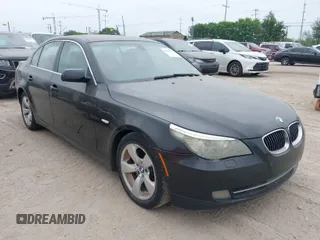2008 BMW 5 Series 528i with VIN WBANU53558C111133, listed as a IAAI auction lot 41935327 with 352,987 mi miles and . Bid and sale history available at carsss.com. Image 1.