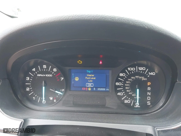 2013 Ford Edge SE with VIN 2FMDK4GCXDBB82728, listed as a IAAI auction lot 41711651 with 252,839 mi miles. Bid and sale history available at carsss.com. Image 7.