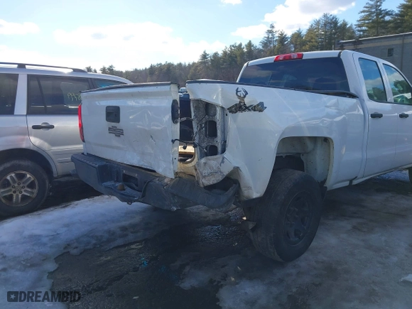 2018 Chevrolet Silverado 1500 Work Truck with VIN 1GCVKNEH0JZ234678, listed as a IAAI auction lot 41635601 with 281,758 mi miles. Bid and sale history available at carsss.com. Image 6.