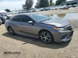 2020 Toyota Camry SE z VIN 4T1G11AK2LU962018, wystawiony jako Copart lot #54340175 z przebiegiem 147 722 mil mil oraz Szkoda całkowita • Salvage title. Historia ofert i sprzedaży dostępna na DreamBid. Obrazek 4.