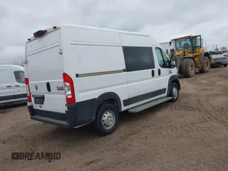 2021 Ram ProMaster Cargo with VIN 3C6LRVBG4ME542149, listed as a IAAI auction lot 41593841 with 70,022 mi miles. Bid and sale history available at carsss.com. Image 4.