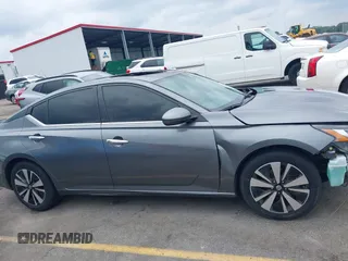 2019 Nissan Altima SV with VIN 1N4BL4DV4KC205891, listed as a IAAI auction lot 42414475 with 60,462 mi miles and . Bid and sale history available at DreamBid. Image 14.