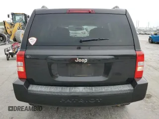 2008 Jeep Patriot Sport z VIN 1J8FT280X8D534394, wystawiony jako Copart lot #53935575 z przebiegiem 122 836 mil mil oraz Szkoda całkowita • Salvage title. Historia ofert i sprzedaży dostępna na DreamBid. Obrazek 6.