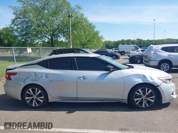 2017 Nissan Maxima S z VIN 1N4AA6AP7HC432410, wystawiony jako IAAI lot #42241479 z przebiegiem 138 157 mil mil oraz . Historia ofert i sprzedaży dostępna na DreamBid. Obrazek 13.