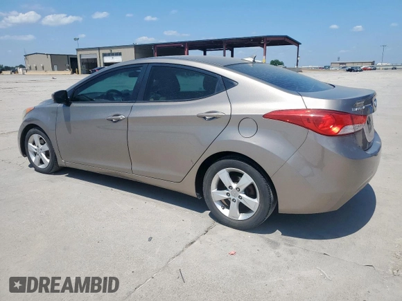 2013 Hyundai Elantra Limited z VIN 5NPDH4AE5DH299859, wystawiony jako Copart lot #57851055 z przebiegiem 179 928 mil mil oraz Szkoda całkowita • Salvage title. Historia ofert i sprzedaży dostępna na DreamBid. Obrazek 2.
