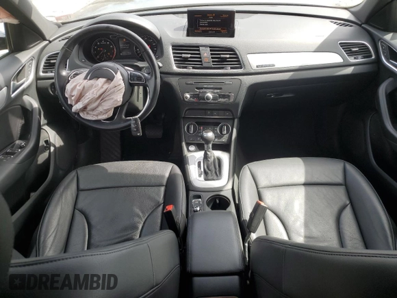2017 Audi Q3 Premium z VIN WA1ECCFS6HR008225, wystawiony jako Copart lot #49526935 z przebiegiem 61 250 mil mil oraz Szkody całkowita. Historia ofert i sprzedaży dostępna na DreamBid. Obrazek 8.
