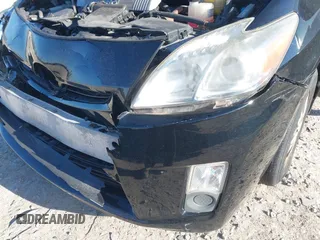 2010 Toyota Prius II with VIN JTDKN3DU0A5209672, listed as a IAAI auction lot 42057108 with 111,162 mi miles. Bid and sale history available at carsss.com. Image 11.