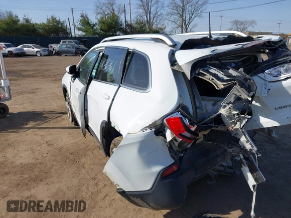 2019 Jeep Cherokee Limited with VIN 1C4PJLDB4KD172228, listed as a IAAI auction lot 41836761 with 153,382 mi miles. Bid and sale history available at carsss.com. Image 6.
