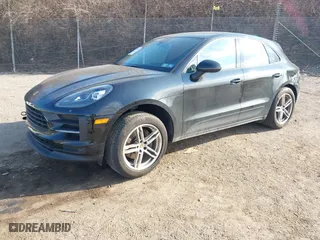 2019 Porsche Macan with VIN WP1AA2A57KLB07005, listed as a IAAI auction lot 41687951 with NaN miles. Bid and sale history available at carsss.com. Image 18.