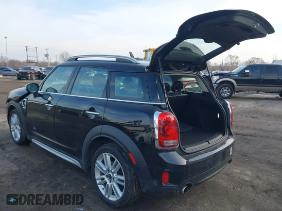2019 MINI Countryman Cooper S z VIN WMZYT5C59K3G92620, wystawiony jako IAAI lot #41481981 z przebiegiem 51 904 mil mil oraz . Historia ofert i sprzedaży dostępna na DreamBid. Obrazek 3.