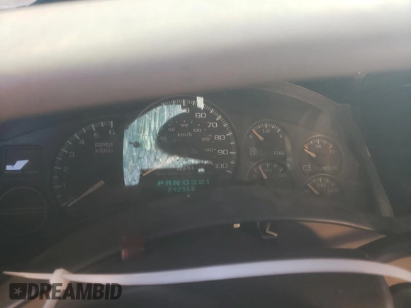 2002 GMC Yukon SLT with VIN 1GKEK13Z62J148557, listed as a Copart auction lot 43246075 with 242,968 mi miles and Salvage Title. Bid and sale history available at carsss.com. Image 9.