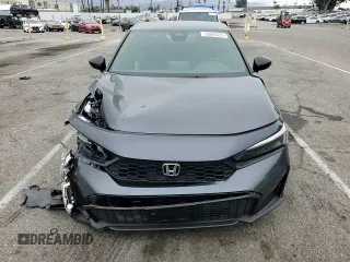 2025 Honda Civic Sport z VIN 19XFL2H83SE010135, wystawiony jako Copart lot #53085035 z przebiegiem 4183 mil mil oraz Szkoda całkowita • Salvage title. Historia ofert i sprzedaży dostępna na DreamBid. Obrazek 11.